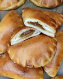 Булочки-гребешки с повидлом