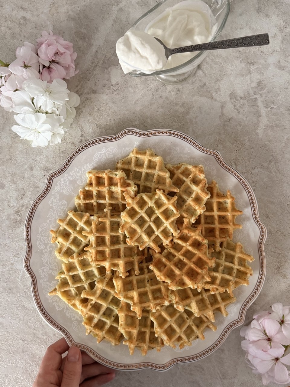 Кабачковые вафли на сметане