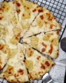 Пицца «Гавайская» с курицей, ананасами и соусом «Альфредо» - изображение поста