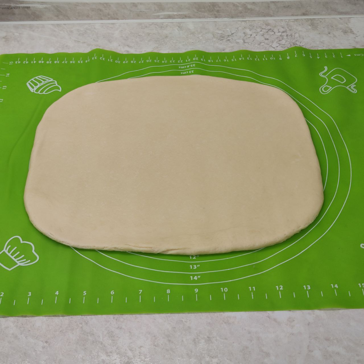 отрывной пирог "ёлочка" с джемом из теста холодной ферментации – 5 шаг