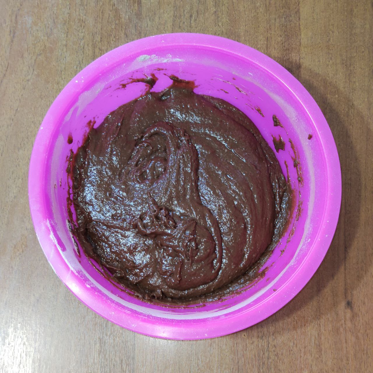 постная медово-шоколадная коврижка с орехами и изюмом – 4 шаг