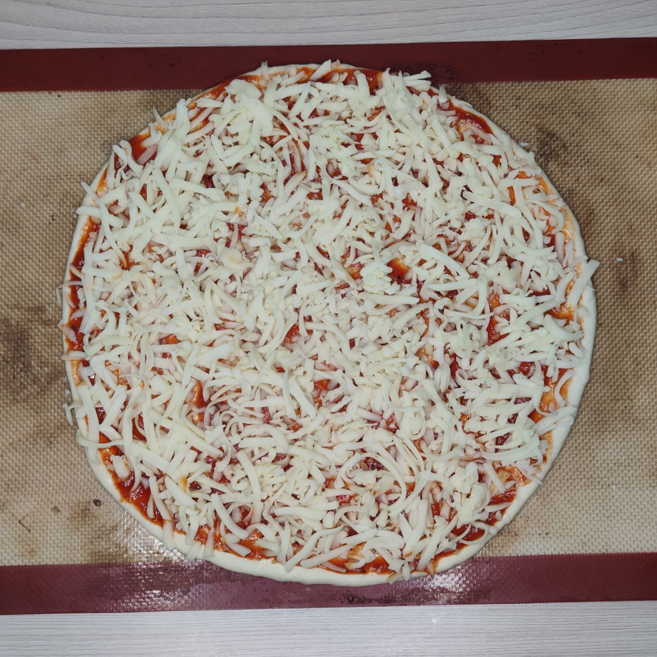 пицца "пепперони" с томатным соусом – 9 шаг