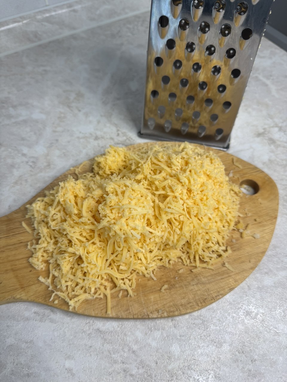 Картофельные вафли с сыром без лука – 4 шаг